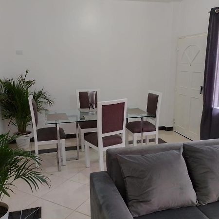 Comfortable 3-Bedroom Apartment, Close To The American Consulate Guayaquil Kültér fotó