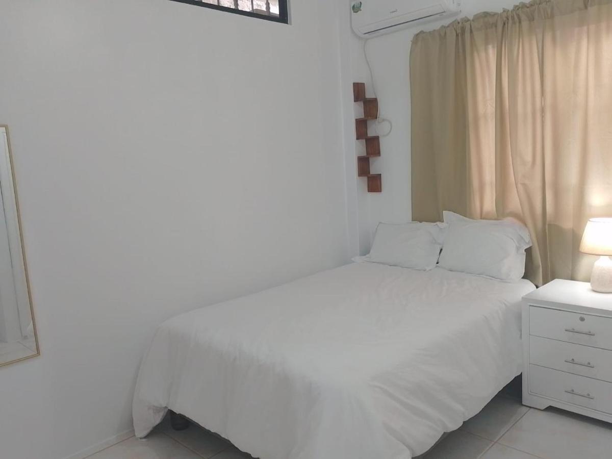 Comfortable 3-Bedroom Apartment, Close To The American Consulate Guayaquil Kültér fotó